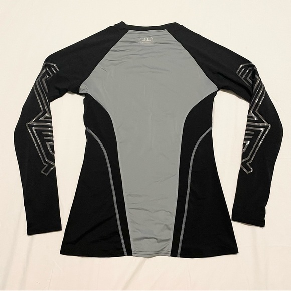 Under Armour Women's Black Long Sleeve Heatgear Top Size Small - Picture 11 of 16